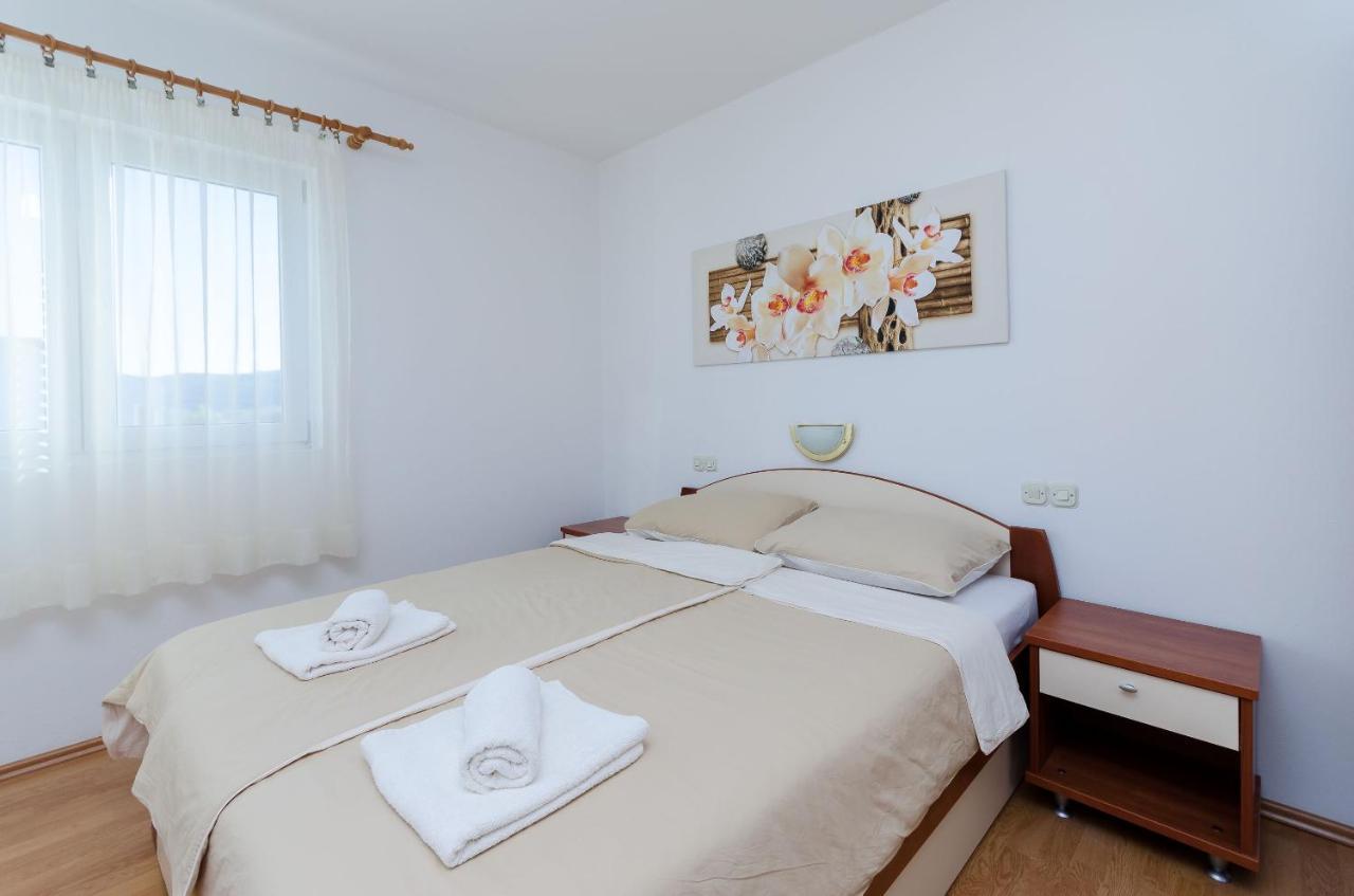 Apartments Marija P Lopar Exterior foto