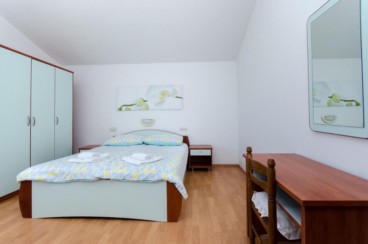 Apartments Marija P Lopar Exterior foto